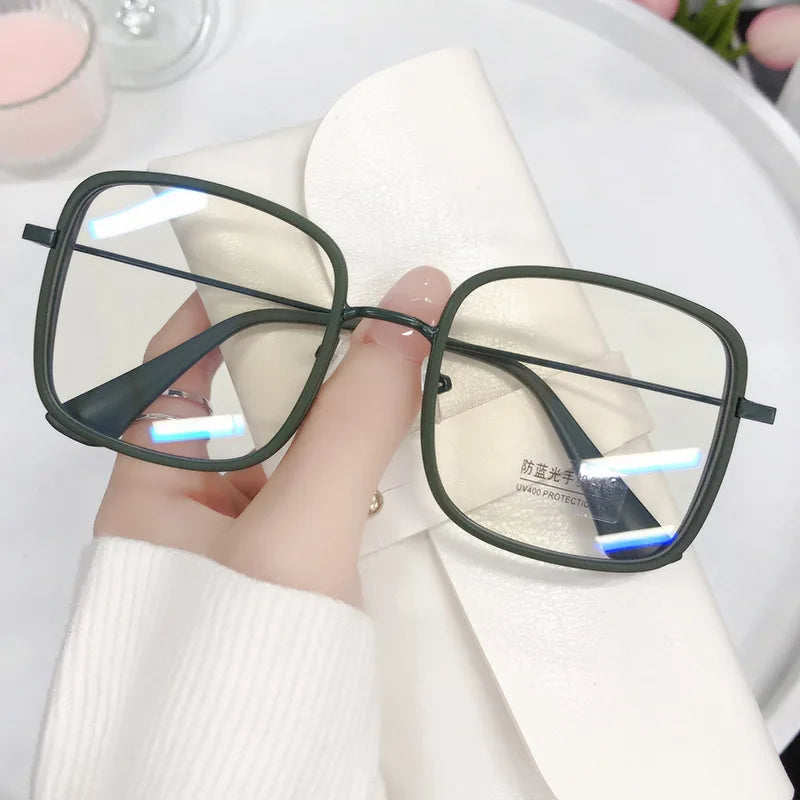 Large Square Frame Woman Glasses Ins Girl Fashion Transparent Reading Glass High-definition Anti-blue Light Computer Eyeglass