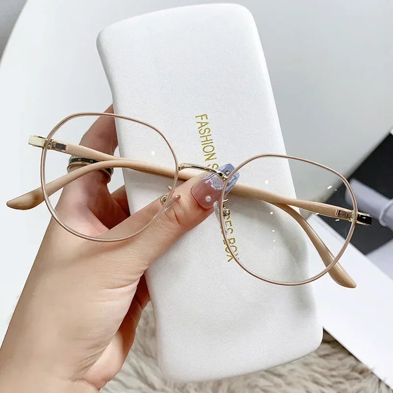 Large Square Frame Woman Glasses Ins Girl Fashion Transparent Reading Glass High-definition Anti-blue Light Computer Eyeglass