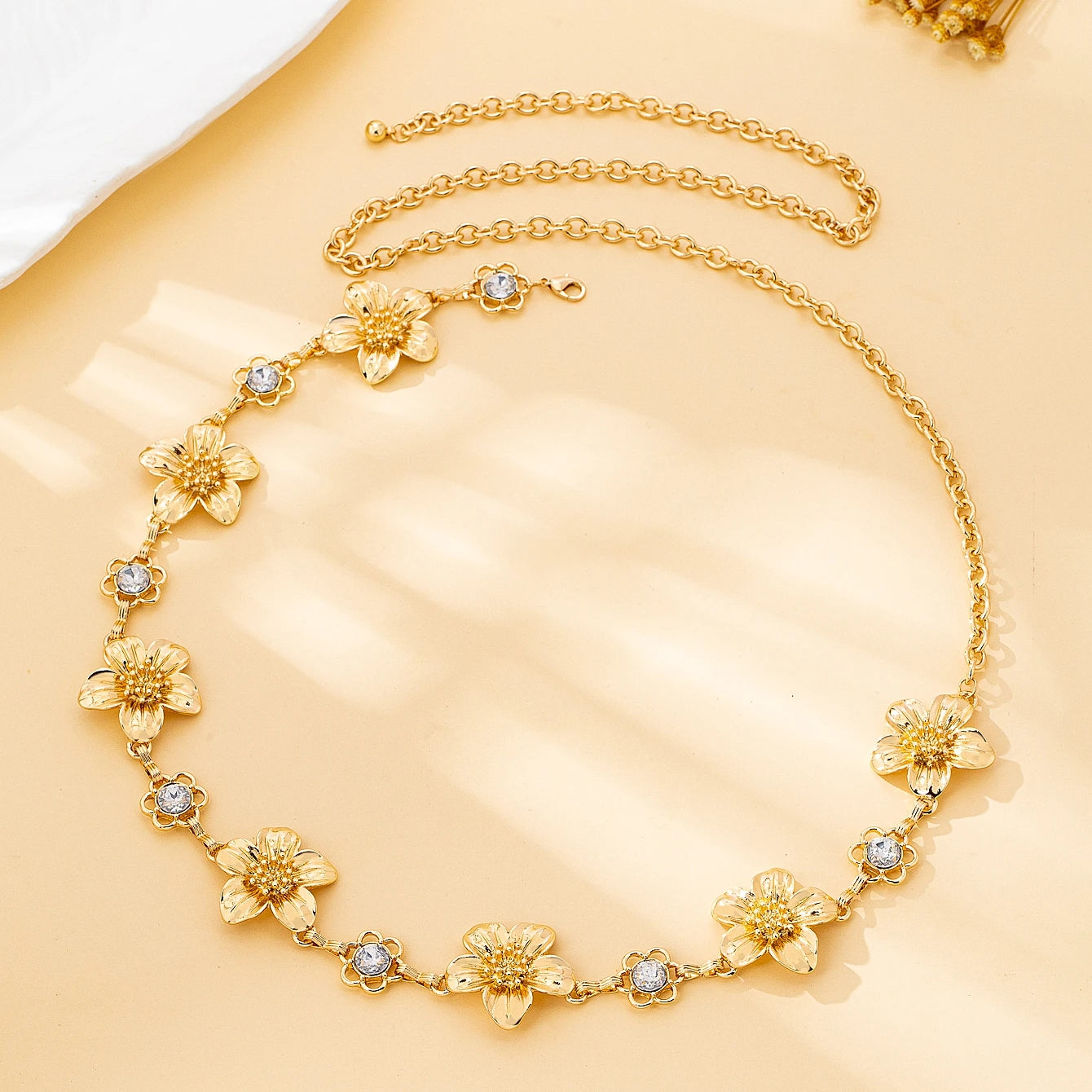 Women's Waist Chain, Shiny Floral Bohemian Style Waist Chain, Suitable for Daily Wear and Vacation Wear