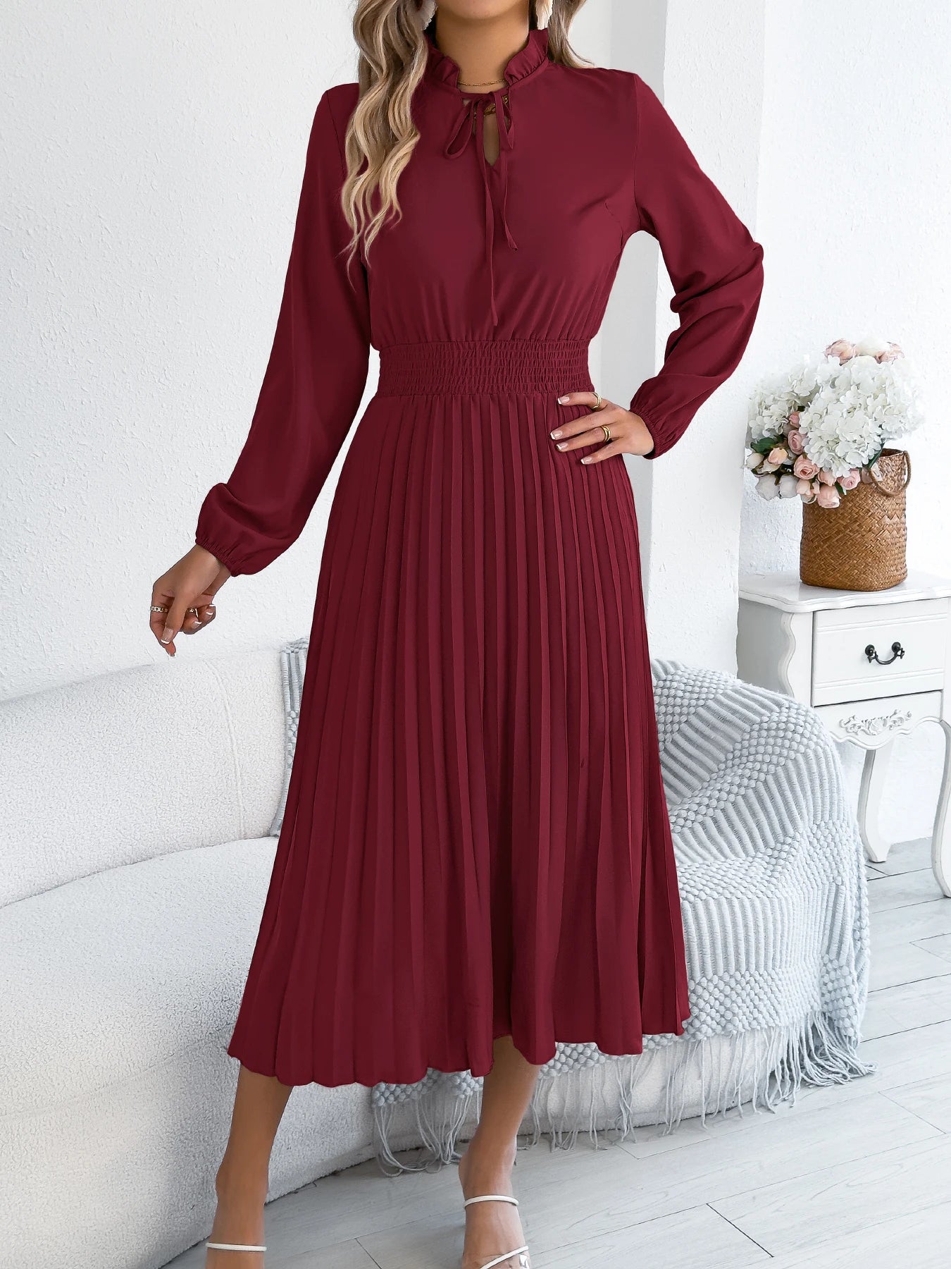 Elegant Dresses for Women 2025 Autumn Winter Casual Solid Color V Neck Lace Up Pleated Maxi Dress Red Khaki Green Woman Dresses